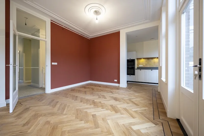 livingroom and kitchen