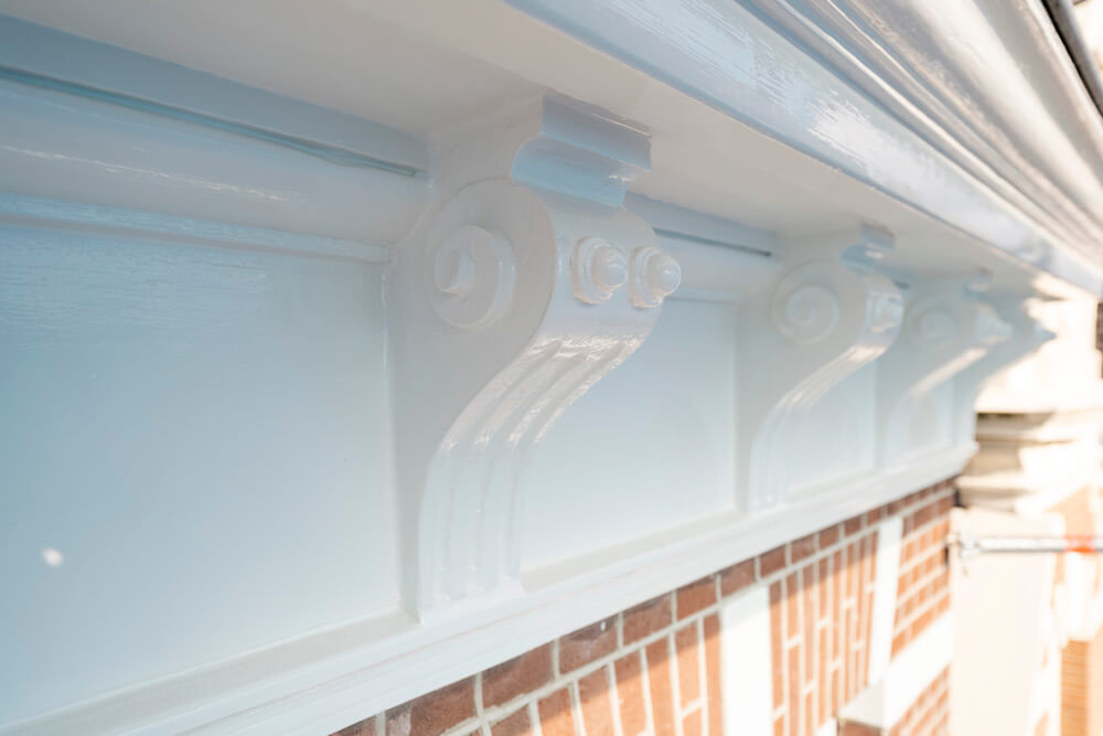 Roof frame and blocks painted in white