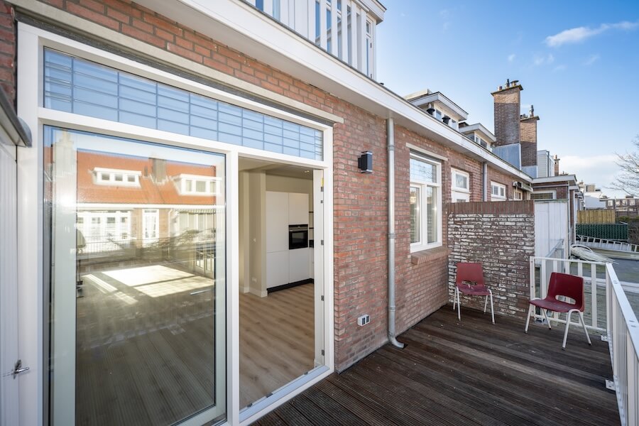 exterior paintwork carried out on Stevinstraat in Scheveningen